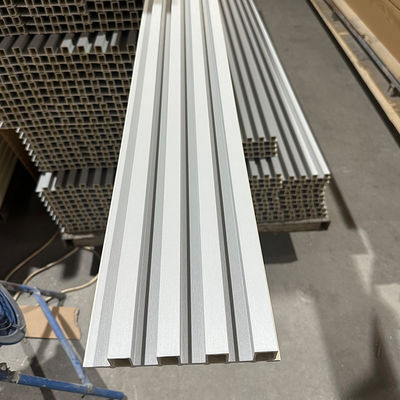 İç Mekan Duvar Dekorasyonu İçin Su Geçirmez WPC Duvar Paneli Kolay Kurulum ve Bakım Gerektirmez