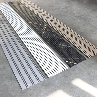 Duvarlar için Dekoratif PVC Tavan Paneli Ticari PVC Duvar Kaplaması İç Duvar Paneli Dayanıklı Kolay Temizlenebilir Duvar Malzemesi