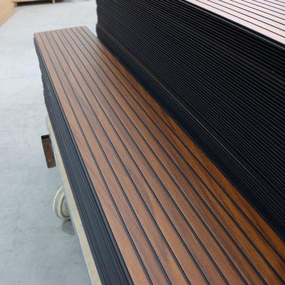 Duvarlar için Dekoratif PVC Tavan Paneli Ticari PVC Duvar Kaplaması İç Duvar Paneli Dayanıklı Kolay Temizlenebilir Duvar Malzemesi