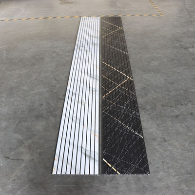 Su Geçirmez Yangına Dayanıklı PVC Duvar Paneli Hafif Kolay Kurulum İç ve Dış Duvar Kaplaması Banyo Mutfak Oturma Odası İçin