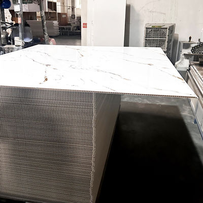 Islak Alan Duvar Kaplaması İçin Birinci Sınıf Su Geçirmez PVC Duvar Paneli