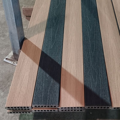 Dış duvar paneli hava durumuna dirençli ve kolay kurulumlu WPC Dış Ağaç Plastik Kompozit