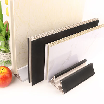 Su geçirmez Yangın geçirmez Nem geçirmez PVC Bölme Paneli İç mekan bölümü için duvar paneli