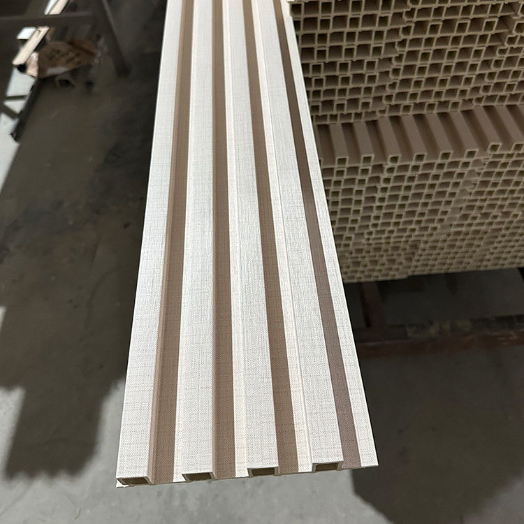 Yüksek Kaliteli Fluted Kompozit Wpc İç Duvar Kaplamaları Renkli