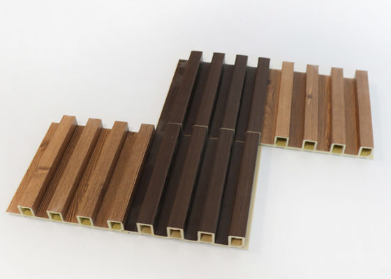 İç Dekorasyon Ahşap Yivli Kompozit WPC Duvar Paneli 160mm x 24mm Suya Dayanıklı