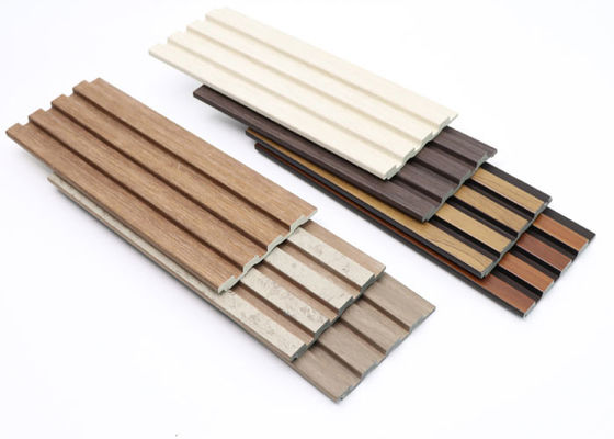 Arka Plan 120x12mm İçin Altın Gümüş Çizgili Kapalı Paneller PS Duvar Kaplama Paneli