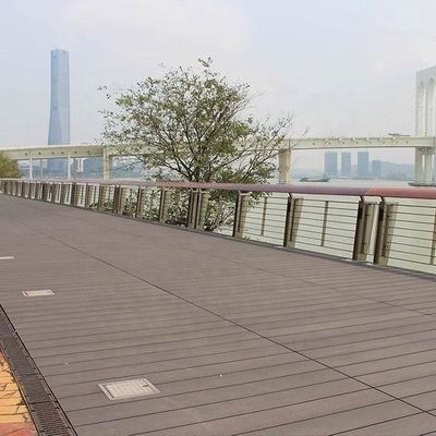 Co Ekstrüzyon Dış WPC Decking İçi Boş Kompozit Decking Board