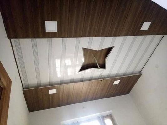 Parlak Tavan PVC Panel Duvar İç Dekoratif Ev Banyo Yapı Malzemesi