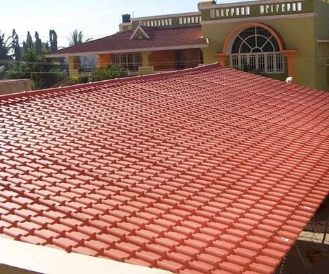 Sentetik Reçine U Şekli Güneş Seramik Çatı Kiremitleri Renkli Kaplama