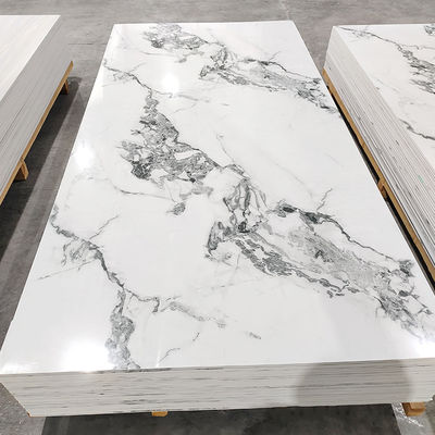 Yüksek Parlak / Laminated Su geçirmez 1220 * 2440 * 3mm Ev Dekorasyonu için UV Kart