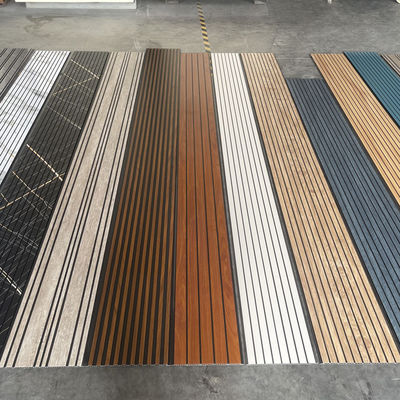 Duvar Dekoratif için 3D Çıkıntılı PVC Tavan Paneli Modern Duvar Paneli Teksturlu Yüzey PVC Duvar Kaplama Temizlenmesi Kolay